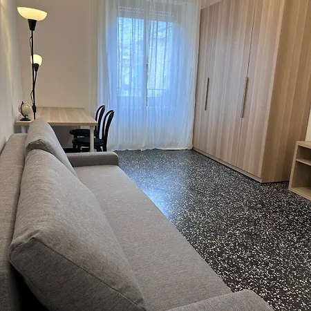 Apartment Old Charm *